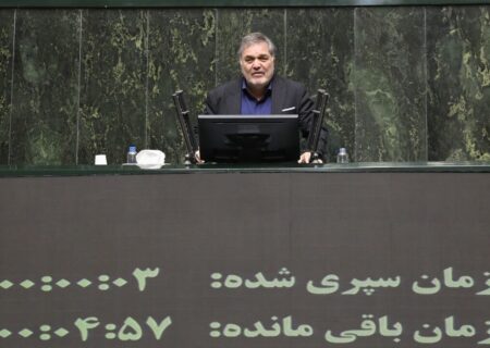 نماینده مجلس: تک نرخی شدن ارز جلوی رانت‌ها را می‌گیرد
