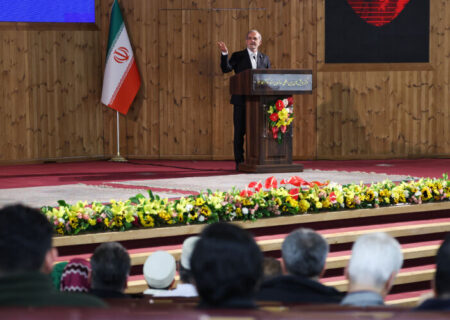 پزشکیان: دنبال جنگ نیستیم/جوهره تعالیم دینی بر رحمت، صداقت و رعایت حقوق انسان‌ها است