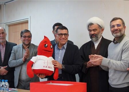 عروسک «آبابو» به عنوان شخصیت فرهنگی ترویج فرهنگ اهدای خون رونمایی شد