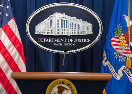 آمریکا به دنبال مصادره نفت کش متهم به ارتباط با ایران و ونزوئلا