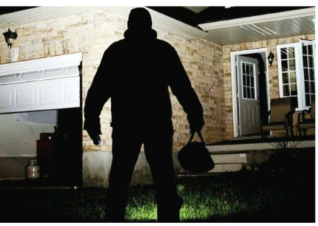 زنگ خطر سرقت منزل؛ از باورهای غلط تا اقدامات حیاتی پس از حادثه