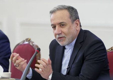 عراقچی: اگر آمریکا در مذاکرات جدی باشد، ما نیز جدی خواهیم بود/ نتانیاهو به دنبال جنگ است