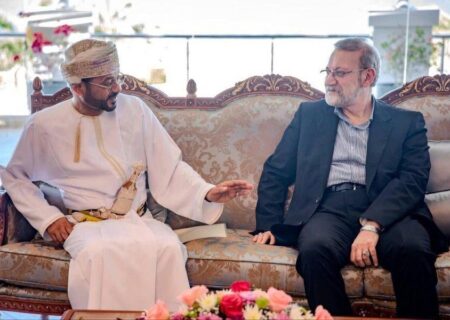 وزیر خارجه عمان دیدارش با لاریجانی را سازنده خواند
