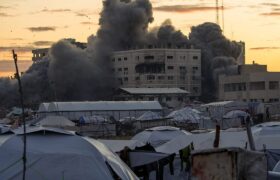 یک مقام حقوق بشری نسبت به تعطیلی سازمان پزشکان بدون مرز در نوار غزه هشدار داد