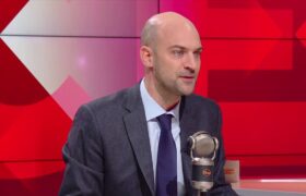 وزیر خارجه فرانسه: اروپا اکنون تنها حامی مالی اوکراین است