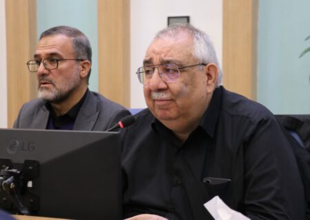 لزوم اتحاد و آمادگی برای بدترین سناریوها در شرایط حساس کنونی/ خدمت شبانه‌روزی، راه مقابله با توطئه دشمنان است