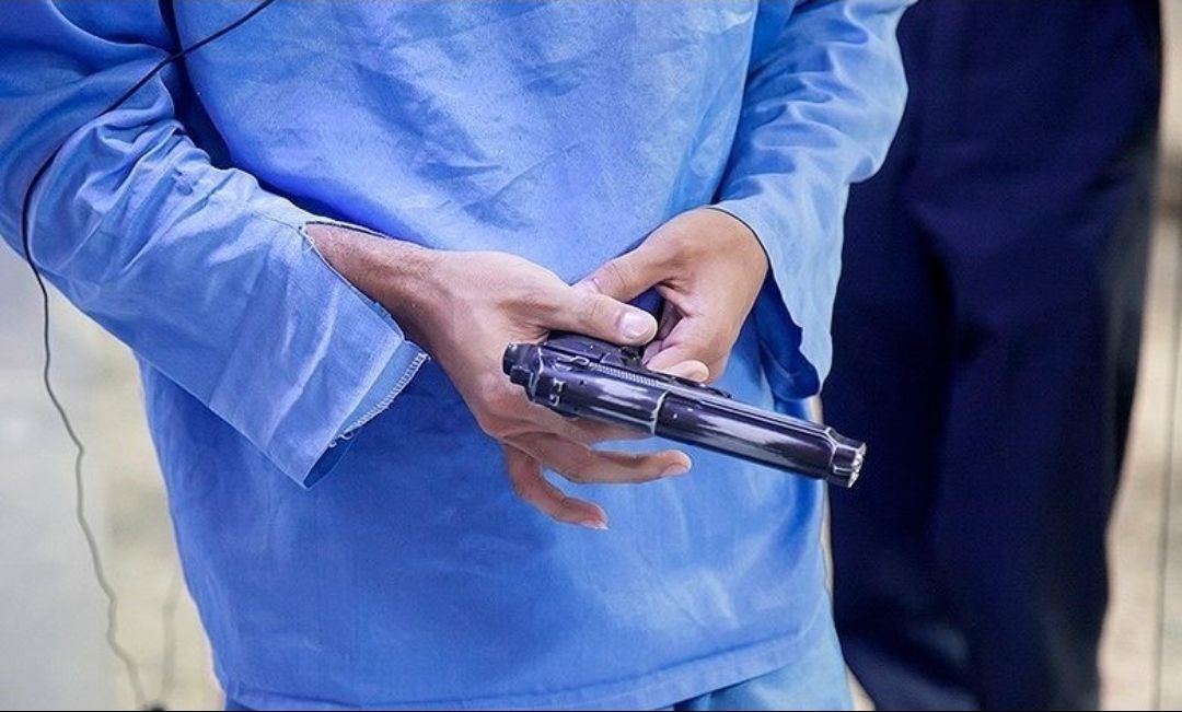 ۲۸ قبضه کلت جنگی قاچاق در مرز ارومیه کشف شد