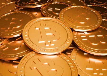 بیت‌کوین به بالاترین قیمت دوماهه اخیر رسید