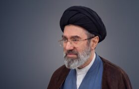 رهبر معظم انقلاب: ارتش دلاورانه از آب و خاک و پرچم ایران دفاع می‌کند