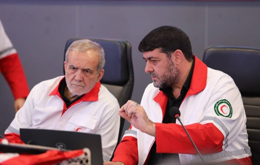 کولیوند: انتقال ۷۱۴۴ مجروح جنگی به مراکز درمانی/ هلال‌احمر همچون رئیس‌جمهور همیشه در میدان است