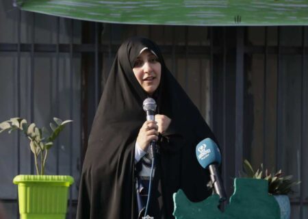 بهروزآذر: مدرسه می‌تواند کانون تحول اجتماعی باشد/ حضور و همراهی مردم نماد همبستگی ملی است