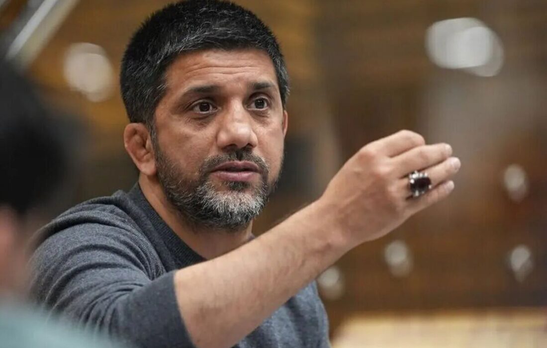 دبیر: فدراسیون کشتی بالای ۴۰۰ میلیارد تومان خسارت دید/ نامم را در فضای مجازی جعل کرده‌اند