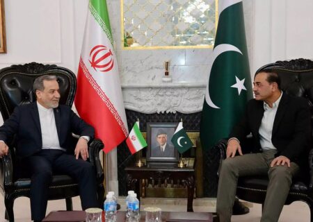 توپ مذاکرات در زمین واشنگتن: آمریکا طرح مذاکراتی ایران را برای پایان جنگ بررسی می‌کند