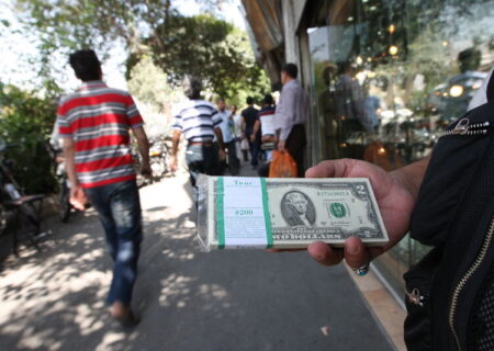 واکنش بازارها به توافق؛ از ریزش ارز و طلا تا رشد بورس