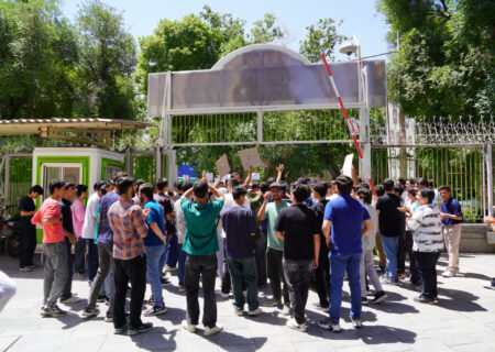 دومین روز پیگیری خواسته دانش‌آموزان اصفهانی برای لغو تأثیر امتحانات نهایی توسط مسوولان