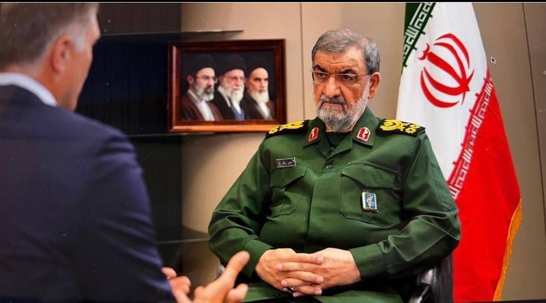 سرلشکر رضایی: مشکل اصلی در مذاکرات، خود ترامپ است