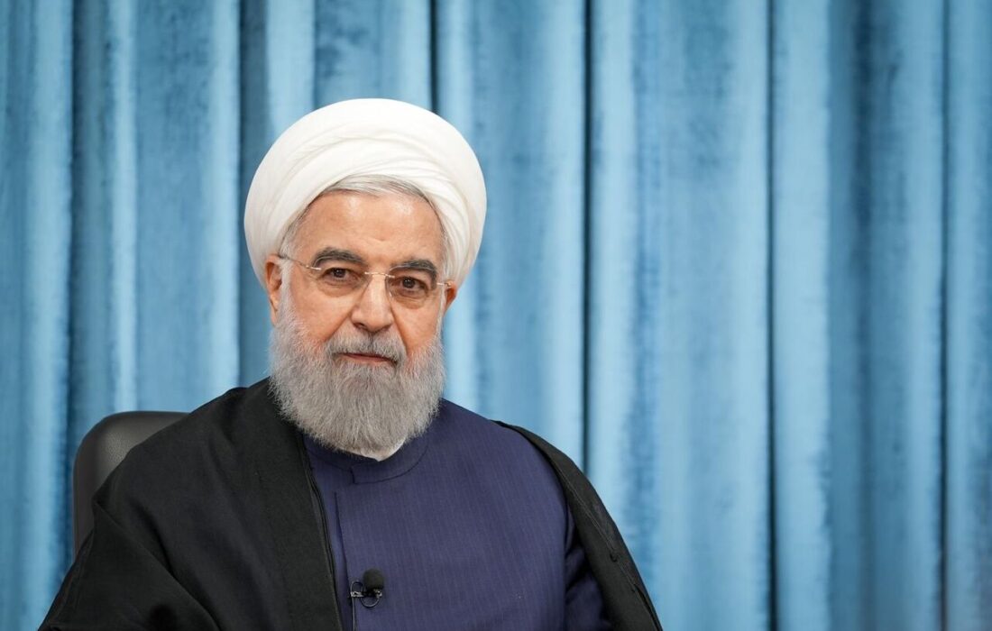 حسن روحانی: همه ملت باید پشت سر نیروهای مسلح و مذاکره‌کنندگان باشند