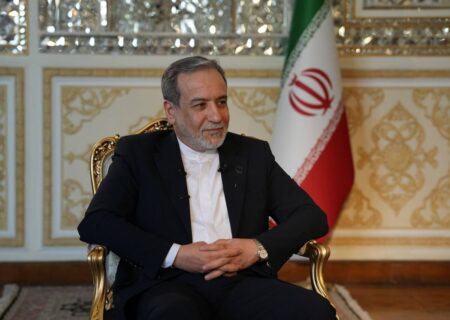 عراقچی: وظیفه دیپلماسی، تثبیت دستاوردهای میدان است