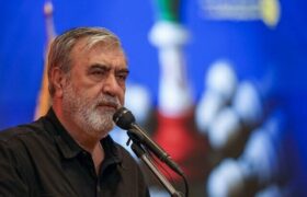 عزیزی: مقاومت ایران هیمنه آمریکا را درهم شکست