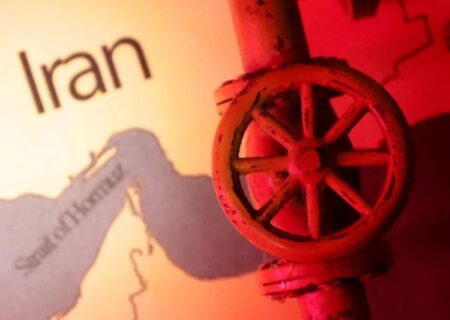 پیش‌بینی موسسه مالی آمریکایی از رشد اقتصادی جهان و قیمت نفت در بحبوحه جنگ ایران