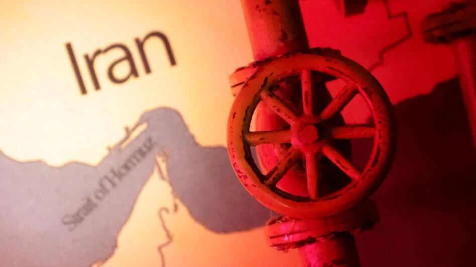 پیشبینی موسسه مالی آمریکایی از رشد اقتصادی جهان و قیمت نفت در بحبوحه جنگ ایران