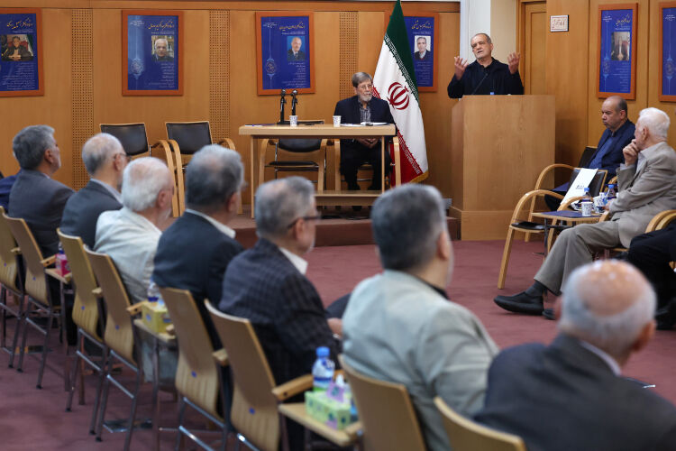 پزشکیان: انسجام و همبستگی ملی مهمترین سرمایه کشور در شرایط کنونی است