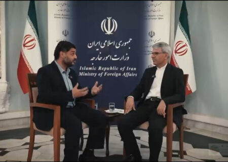 بقائی: ساختار حکمرانی آمریکا پراکنده و چندپاره شده‌است