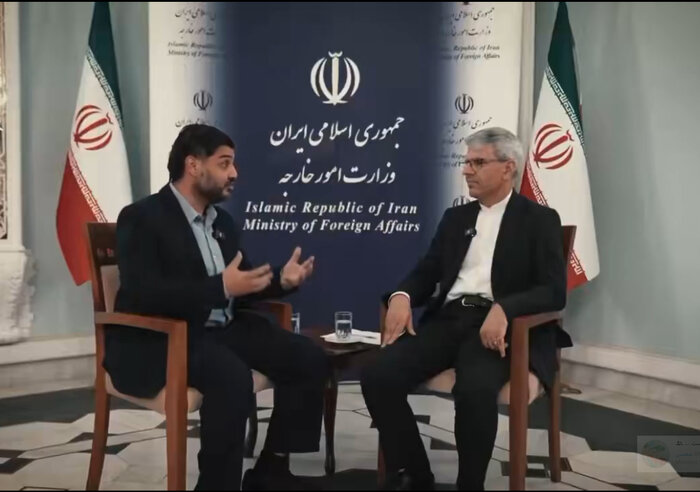 بقائی: ساختار حکمرانی آمریکا پراکنده و چندپاره شده‌است