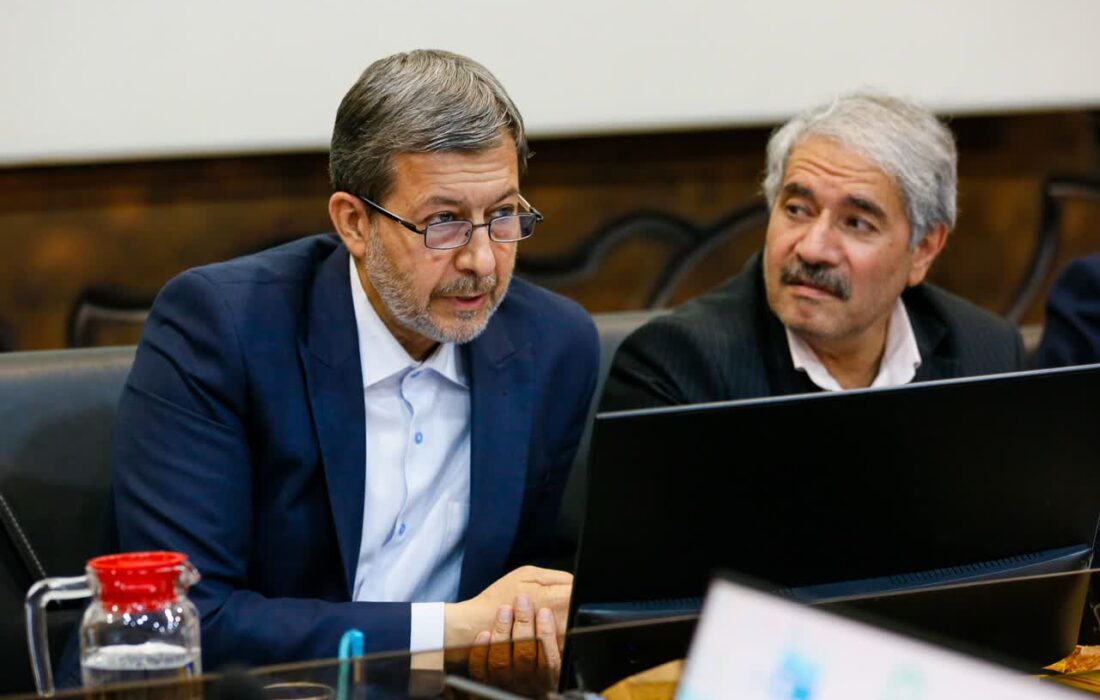 تأکید استاندار اصفهان بر تعیین جداگانه سهم تالاب گاوخونی در جدول منابع و مصارف آب
