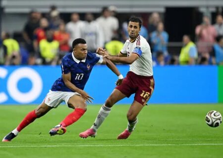 اسپانیا فینالیست شد