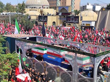 هیچ مورد فوتی در مراسم تشییع رهبر شهید وجود ندارد