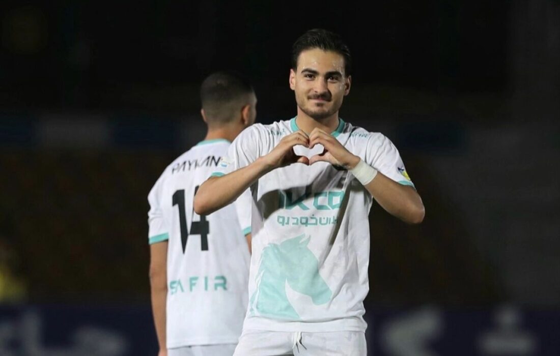 واکنش طاهری به انتقال جنجالی به نساجی؛ یا پرسپولیس یا هیچ‌جا!