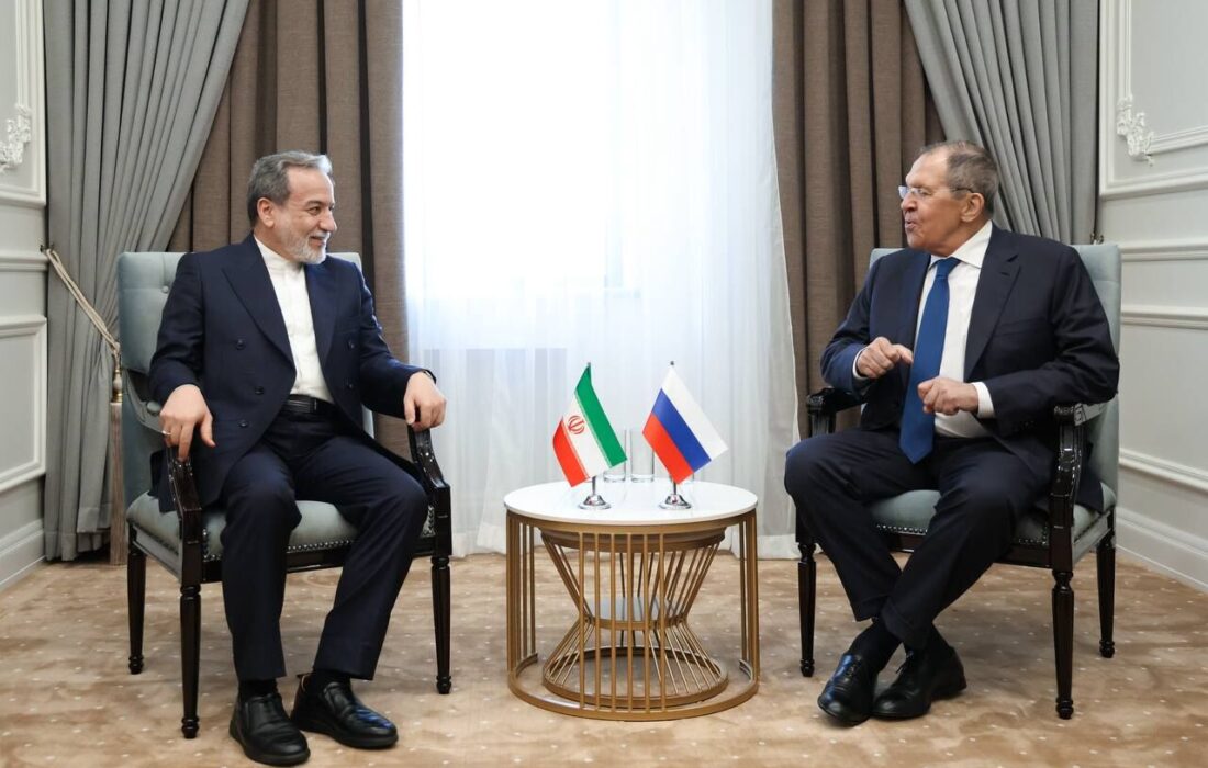 دیدار عراقچی و لاوروف در حاشیه اجلاس وزیران خارجه سازمان همکاری شانگهای