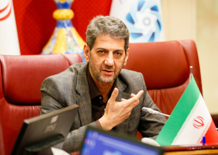 قاری قرآن: کنترل تورم مسکن با تکیه بر قوانین کوتاه‌مدت امکان‌پذیر نیست/ ضرورت مدیریت هیجانات بازار اجاره در اصفهان