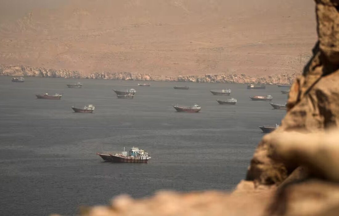 رویترز: بارگیری نفت در پایانه‌های عراق متوقف شد