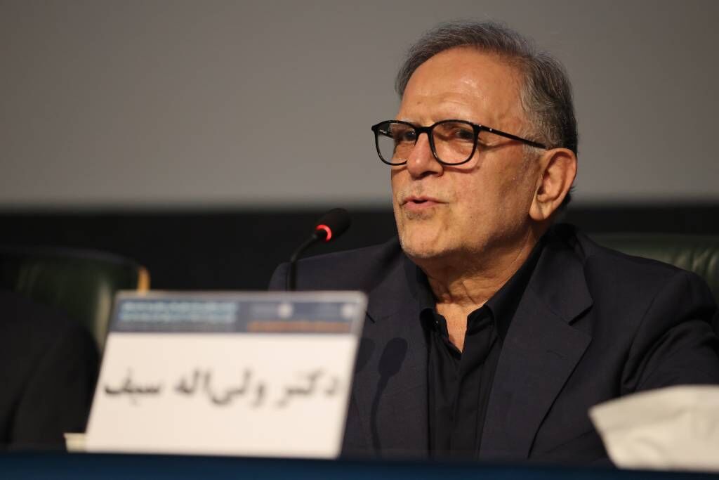 پلتفرم های طلا و نقره؛ آزادی بازار یا صیانت از منابع راهبردی در اقتصاد تحریمی؟