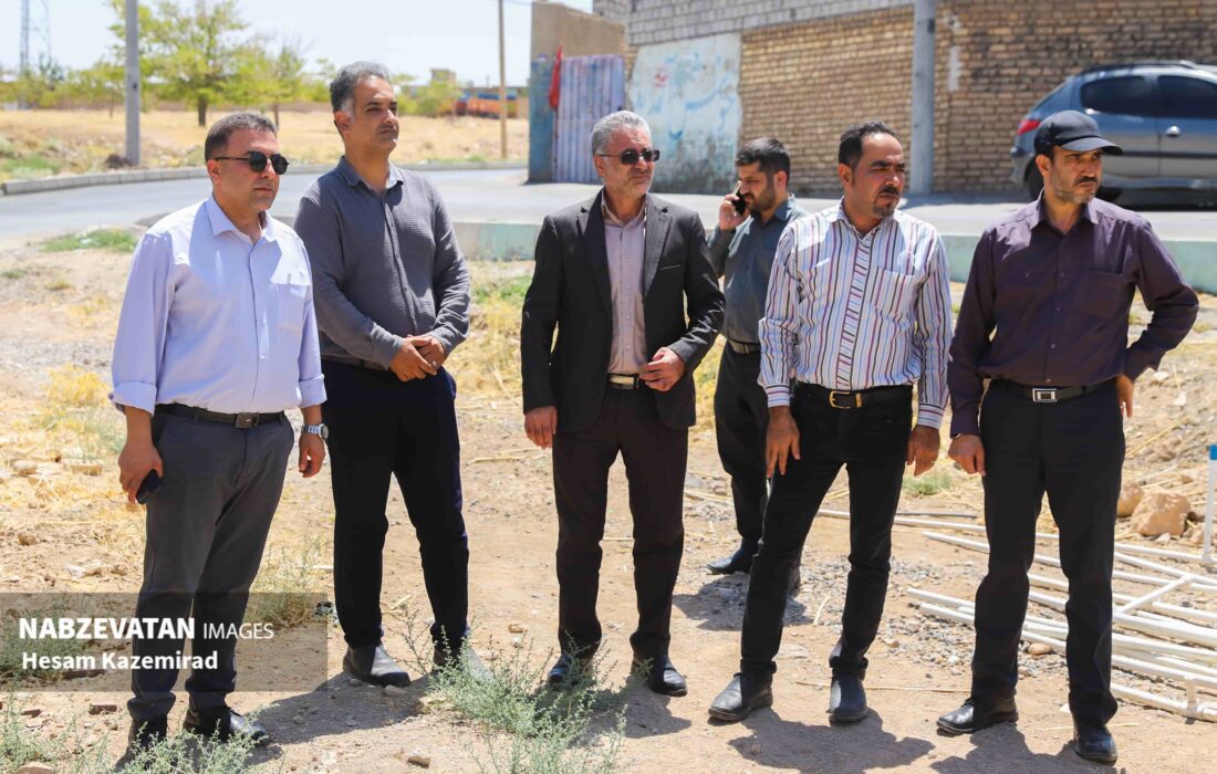 بازدید از طرح‌های زیرساختی و رفاهی روستاهای باغبهادران