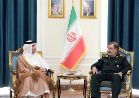 سرلشکر رضایی: آمریکا شرارت کند بلایی سرشان می‌آوریم که در تاریخ ثبت شود