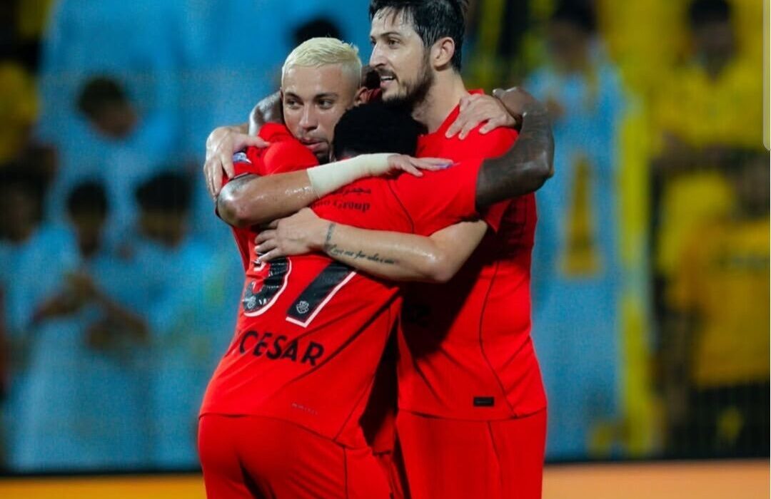 شروع تلخ طارمی در الوصل؛ شباب‌الاهلی صدرنشین شد