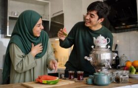 خطاهای رایج در تشخیص «شوخی» با «تمسخر»/ تاثیر شوخی بر شخصیت کودکان