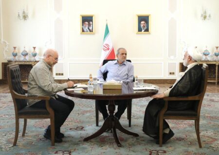 تاکید سران قوا بر ضرورت تداوم هماهنگی و هم‌افزایی میان قوای سه‌گانه