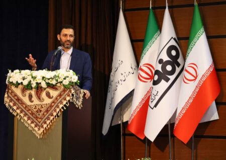 مدیرکل ورزش و جوانان اصفهان: جوانان آینده خود را به بهانه کم‌کاری مسوولان تباه نکنند