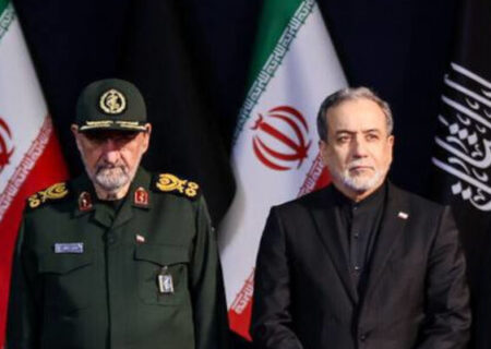 عراقچی به محسن رضایی تبریک گفت؛ تاکید بر هماهنگی نزدیک وزارت خارجه و شورای عالی امنیت ملی