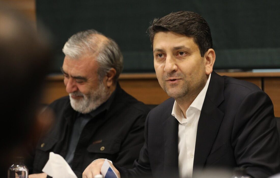 بررسی سوالات از وزیر ارتباطات در کمیسیون امنیت ملی مجلس