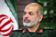سرلشکر وحیدی: رزمندگان اسلام مسلح ترین ارتش تاریخ جهان را به زانو در آوردند