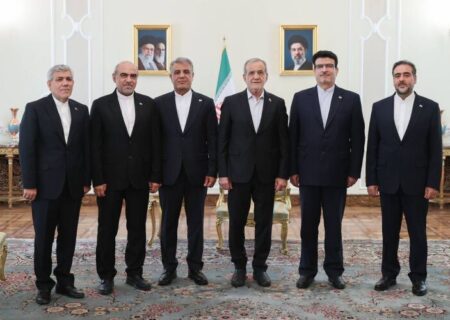 پزشکیان: منافع هیچ کشوری با زیاده‌خواهی تأمین نمی‌شود