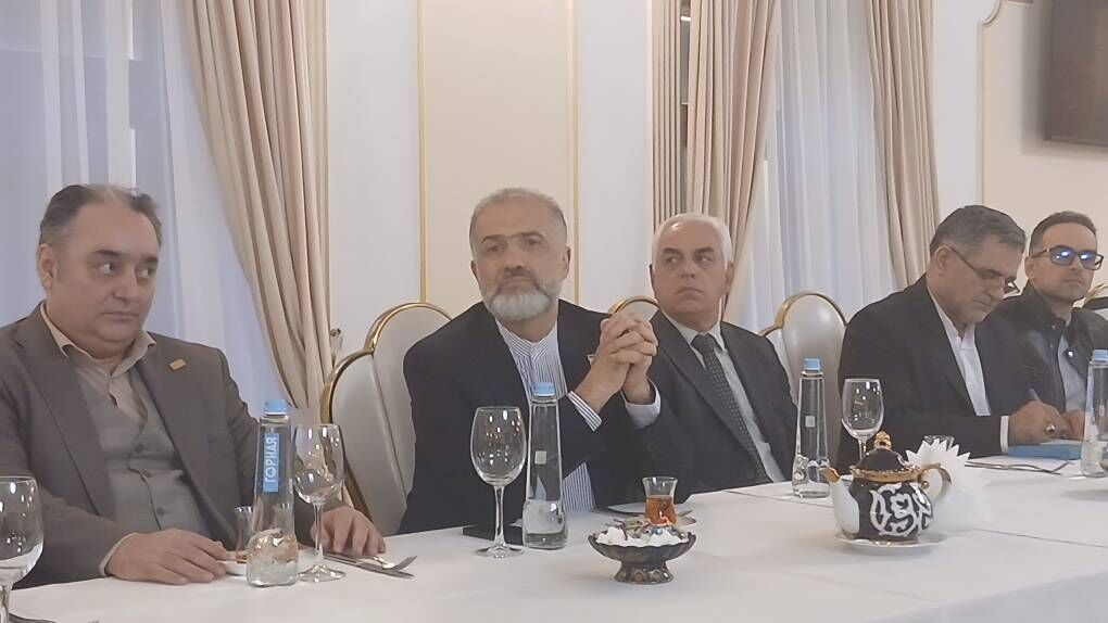 تشکیل کنسرسیوم و طراحی نقشه راه، کلید موفقیت قطعهسازان ایران در روسیه