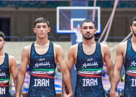 کشتی فرنگی قهرمانی جوانان جهان؛ شمسی‌پور به نیمه‌نهایی رفت، علیخانی در انتظار شانس مجدد