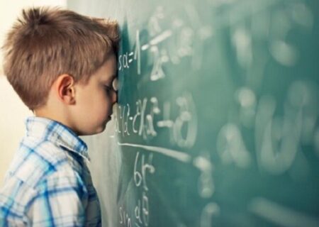 کاهش گرایش دانش‌آموزان به رشته ریاضی فیزیک؛ زنگ خطر آینده آموزش علوم و مهندسی