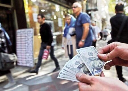 تکذیب ادعای توقف یکساله صدور مجوز صرافی‌ها